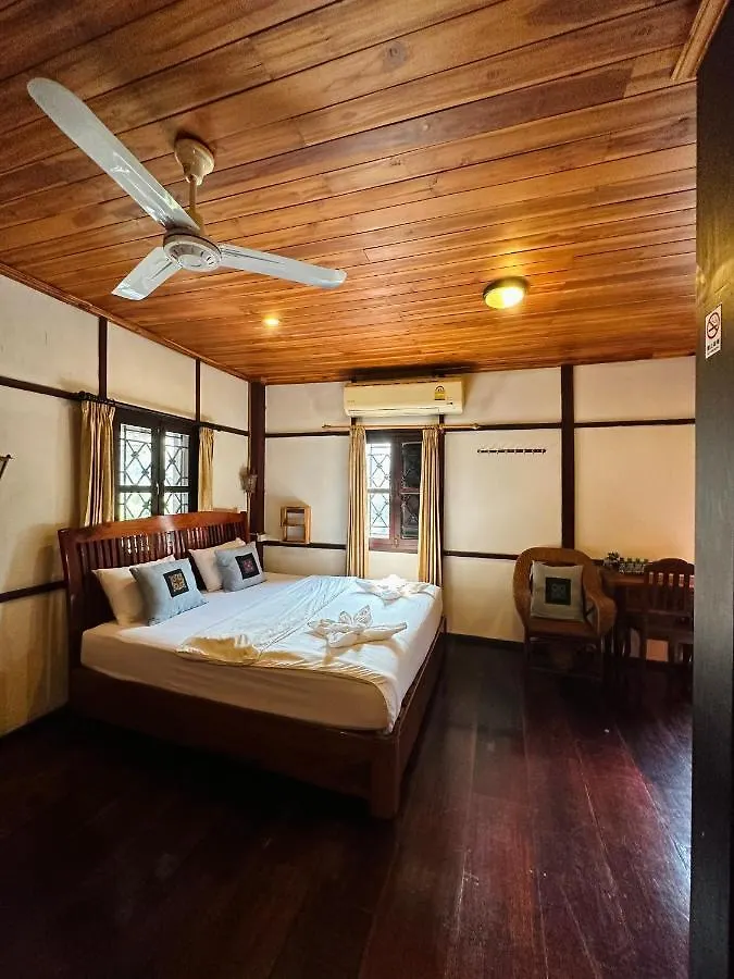 Khounphet Heritage House Luang Prabang Bed & Breakfast